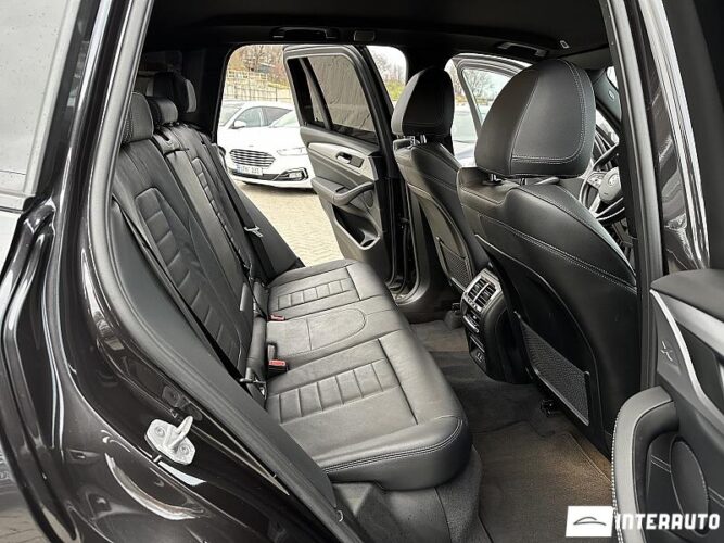 BMW X3 2.0D 47 interauto-car