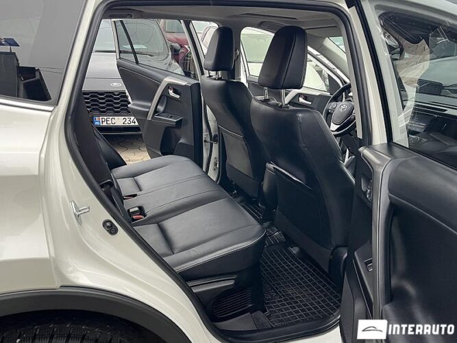 Toyota Rav-4 49 toyota Rav-4 2017