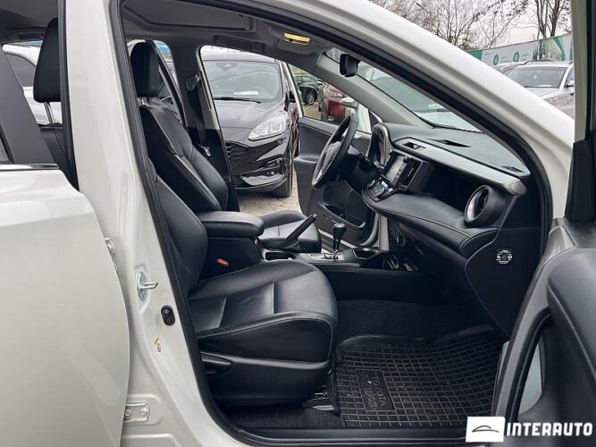 Toyota Rav-4 50 toyota Rav-4 2017