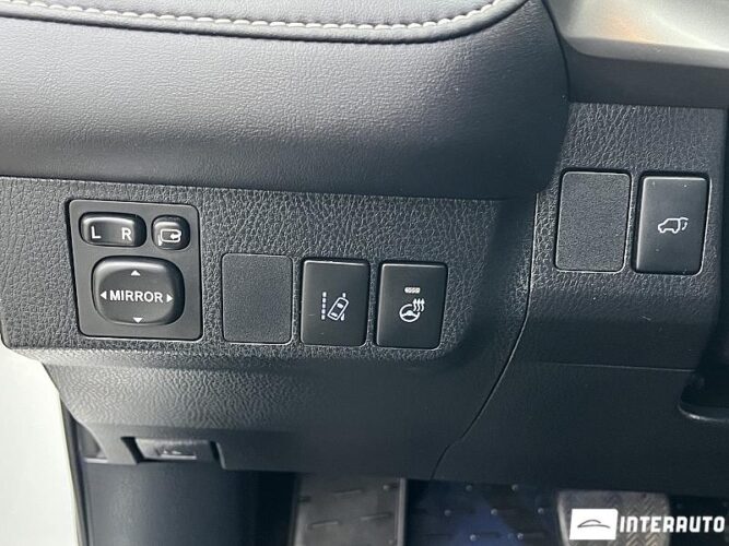 Toyota Rav-4 40 toyota Rav-4 2017