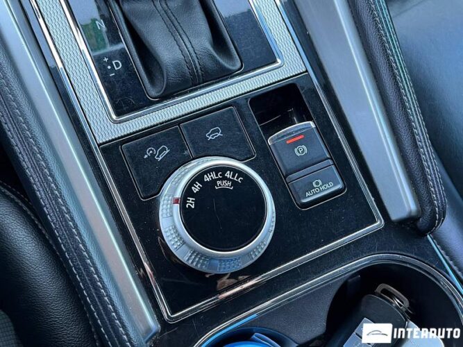 Mitsubishi Pajero Sport 38 interauto-car