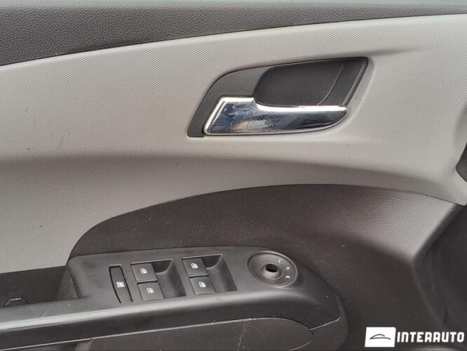 Chevrolet Aveo 44 interauto-car