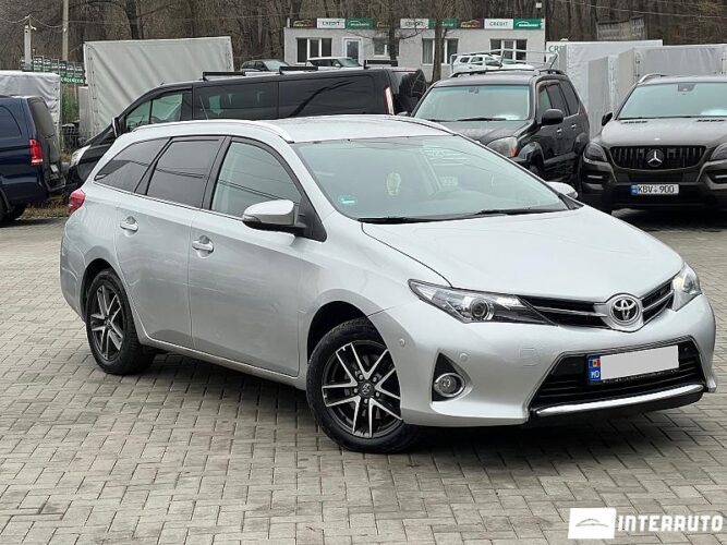 Toyota Auris 30 interauto-car