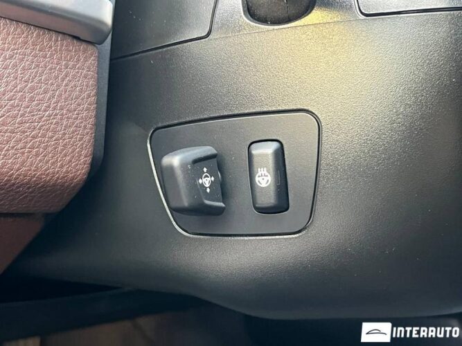 BMW 528 40 interauto-car