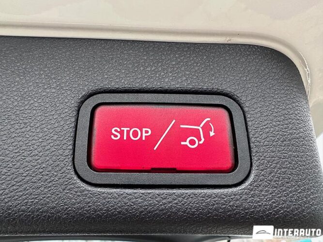 Mercedes GLE 250 51 interauto-car