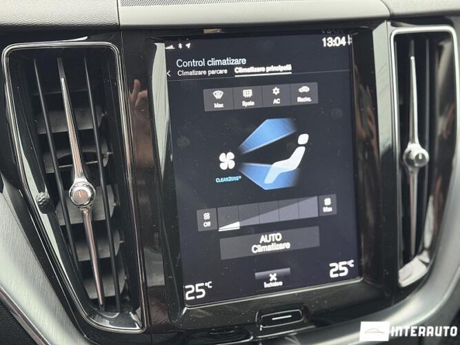 Volvo XC 60 41 interauto-car