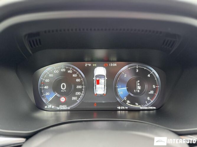 Volvo XC 60 40 interauto-car