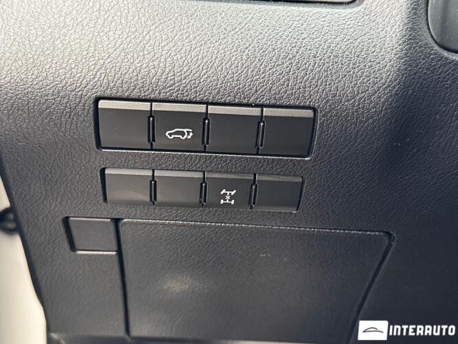 Lexus RX 300 44 interauto-car