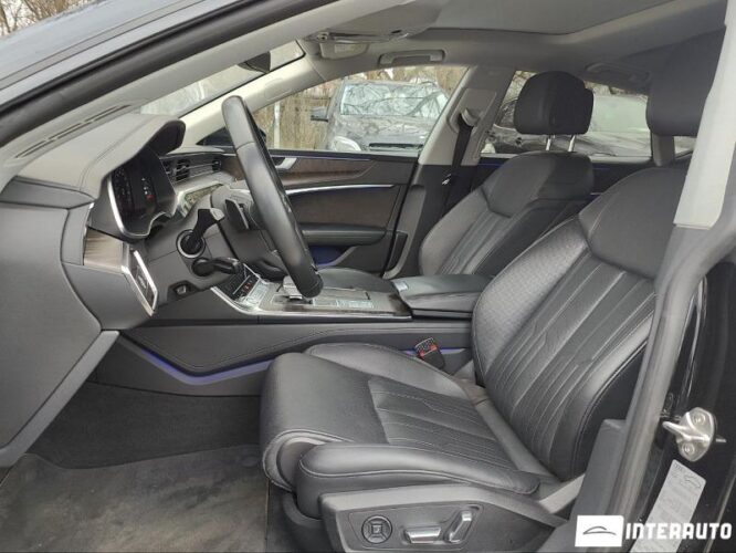 Audi A7 40 interauto-car