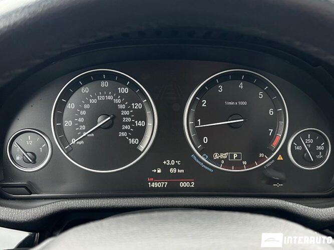 BMW X3 2.8i 43 interauto-car