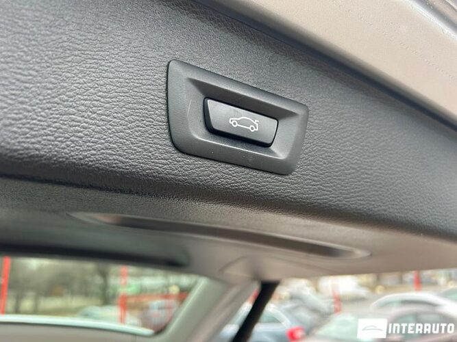 BMW X3 2.8i 53 interauto-car