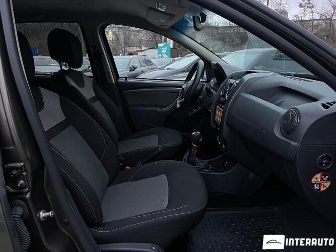 Dacia Duster 39 interauto-car