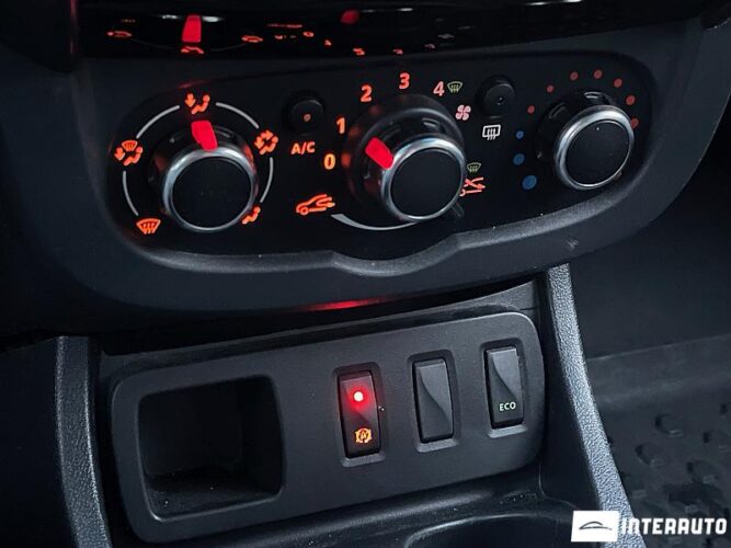 Dacia Duster 37 interauto-car