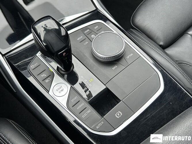 BMW 330E 45 interauto-car