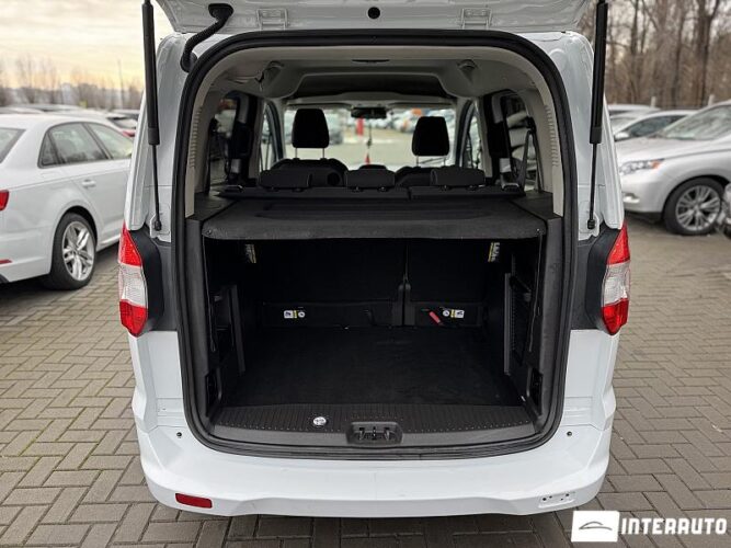 Ford Tourneo Courier 33 interauto-car