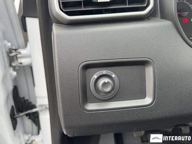 Dacia Duster 47 interauto-car