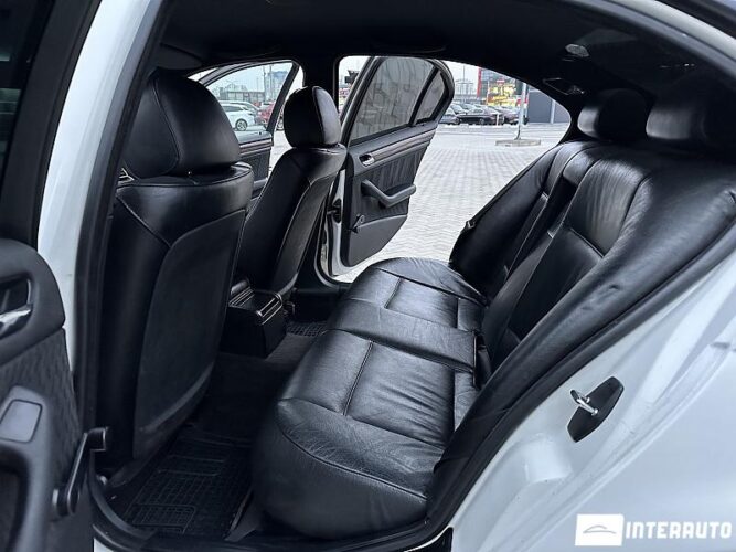 BMW 320 37 interauto-car