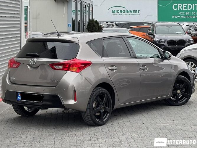 Toyota Auris 35 interauto-car