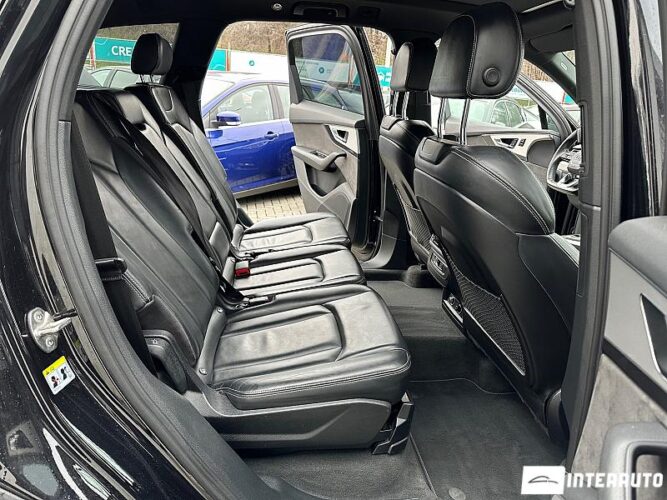 Audi Q7 E-Tron 52 interauto-car