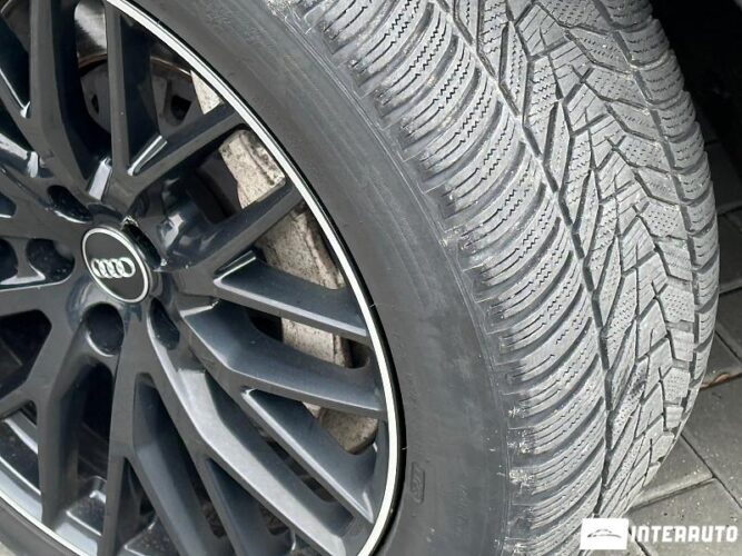 Audi Q7 E-Tron 55 interauto-car