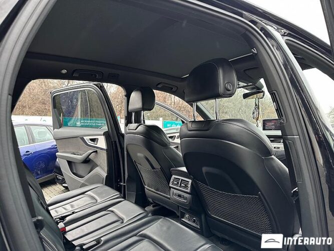 Audi Q7 E-Tron 50 interauto-car