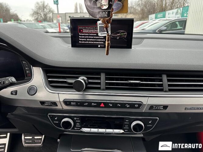 Audi Q7 E-Tron 44 interauto-car