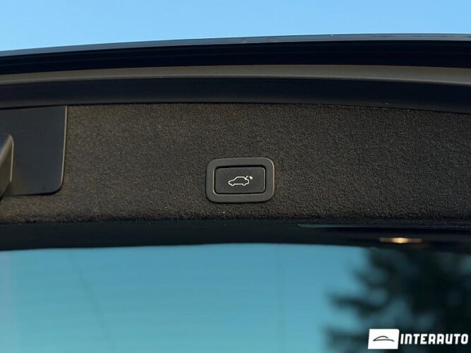 Volvo XC 60 54 interauto-car