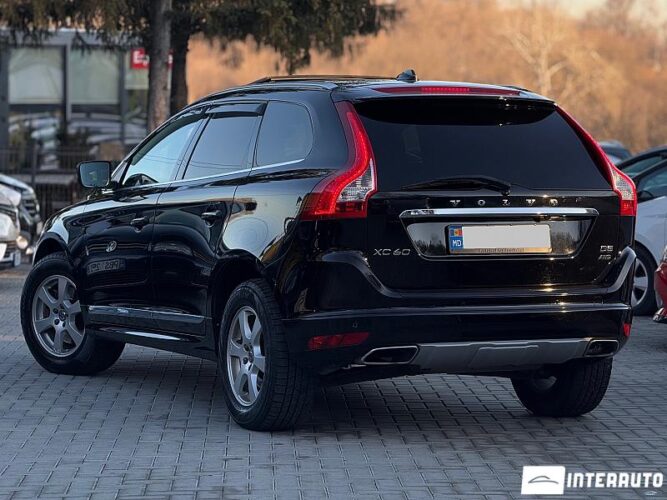 Volvo XC 60 36 interauto-car