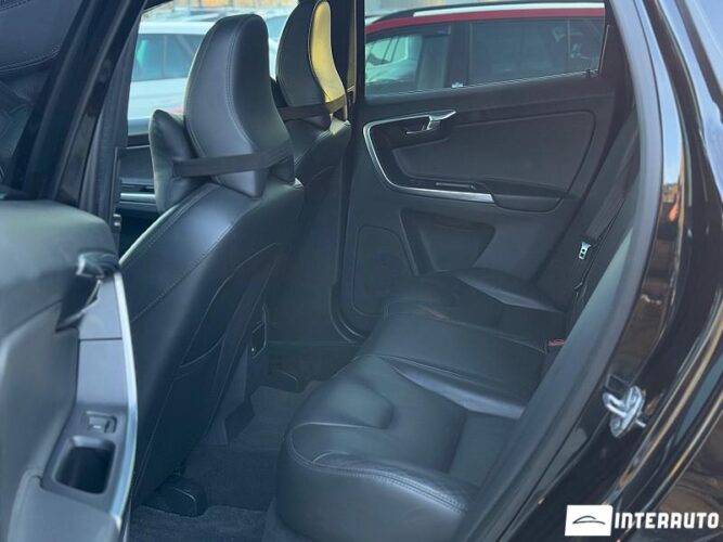 Volvo XC 60 52 interauto-car