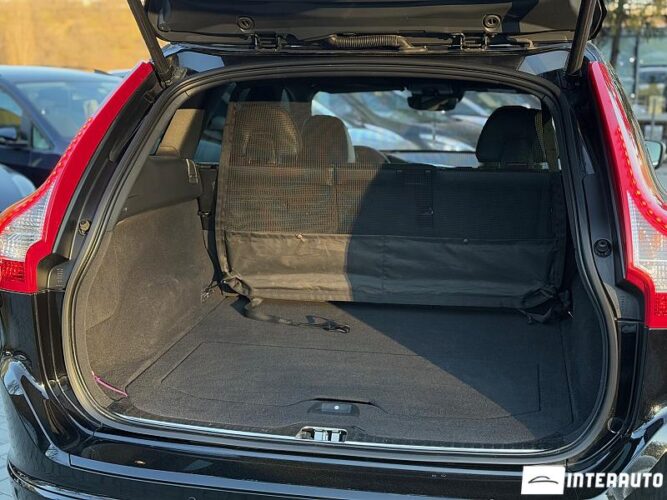 Volvo XC 60 53 interauto-car