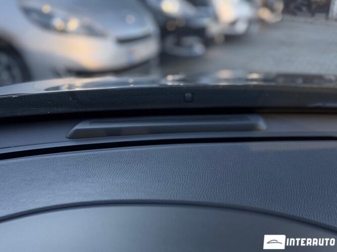 Volvo XC 60 42 interauto-car