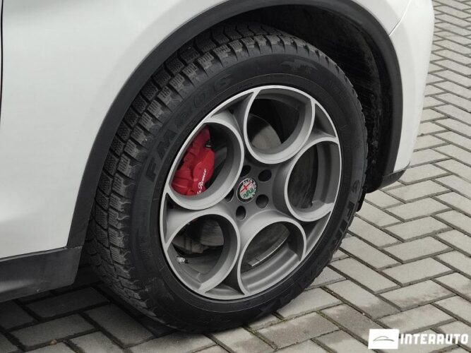 Alfa Romeo Stelvio Ti 55 interauto-car