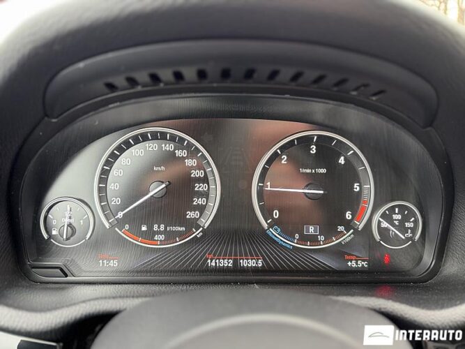 BMW X3 2.0D 44 interauto-car