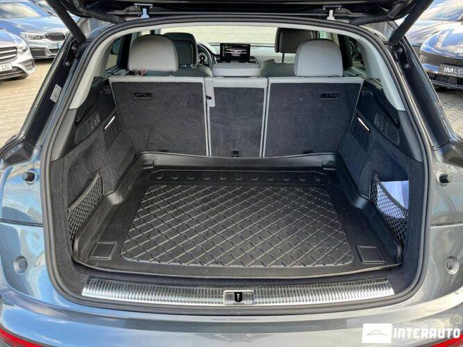 Audi Q5 62 interauto-car