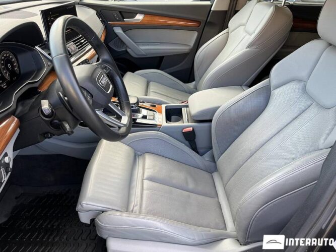 Audi Q5 43 interauto-car