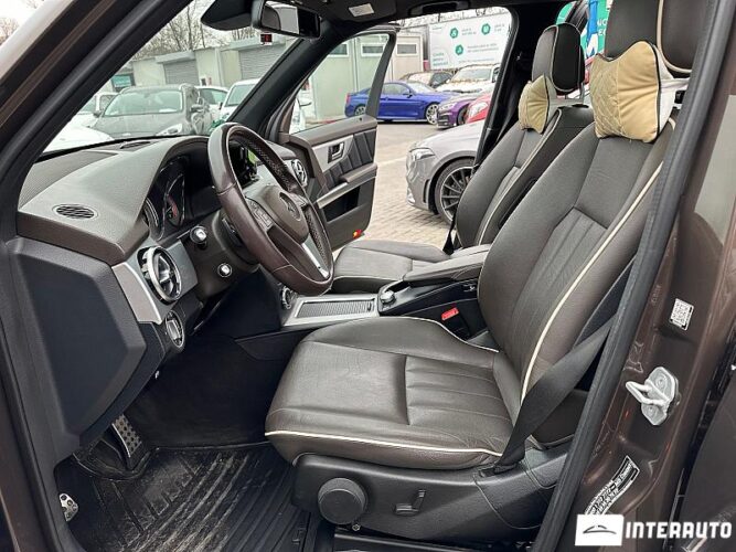 Mercedes GLK 220 38 interauto-car