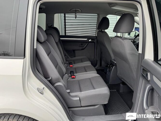 Volkswagen Touran 46 interauto-car