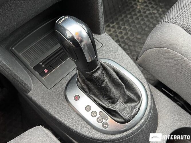 Volkswagen Touran 40 interauto-car