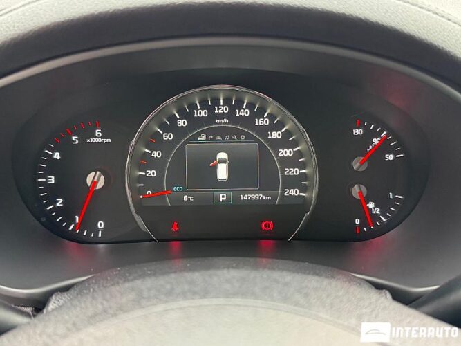 Kia Sorento 43 interauto-car