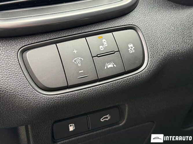 Kia Sorento 50 interauto-car