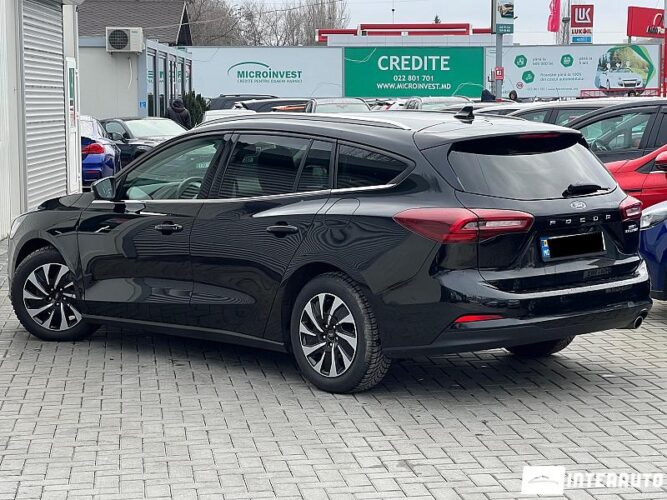 Ford Focus 35 interauto-car