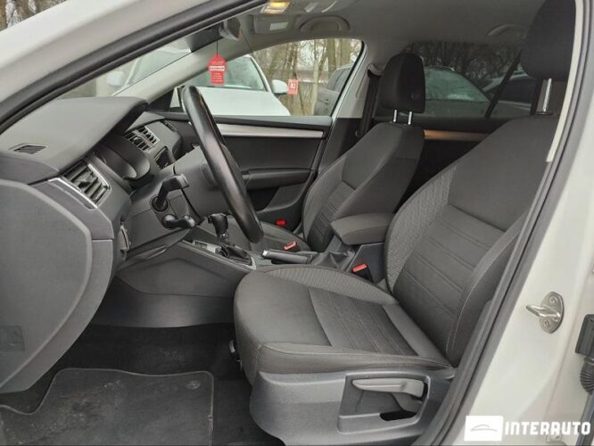 Skoda Octavia 34 interauto-car