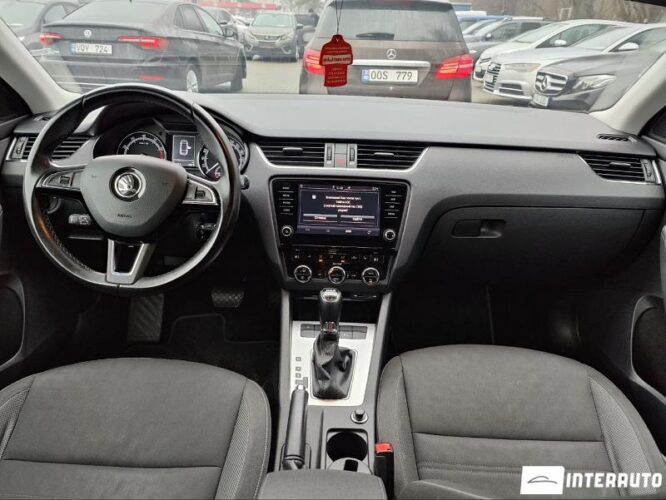 Skoda Octavia 35 interauto-car