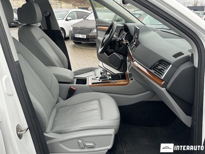 Audi Q5 57 interauto-car