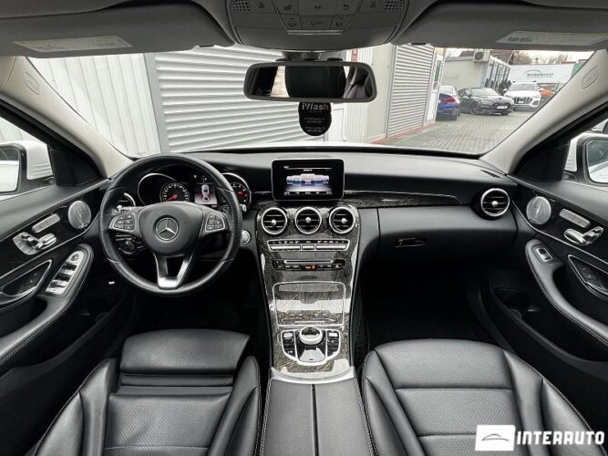 Mercedes C 300 44 mercedes C 300 2017