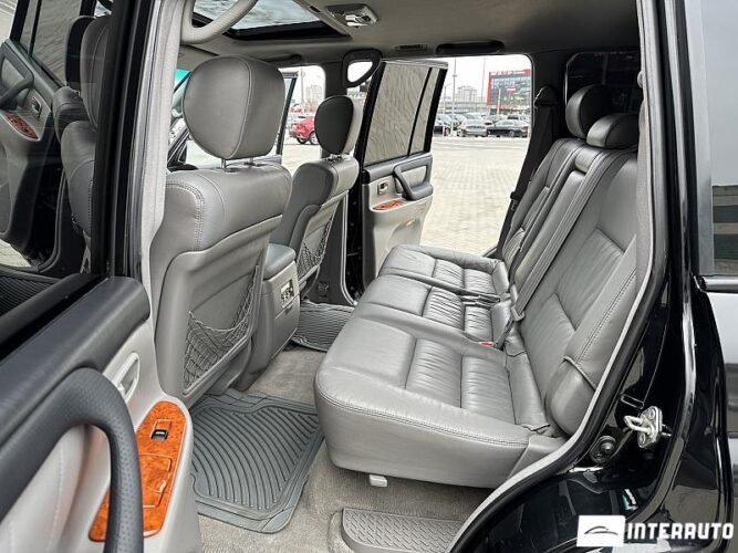 Toyota Land Cruiser 43 interauto-car