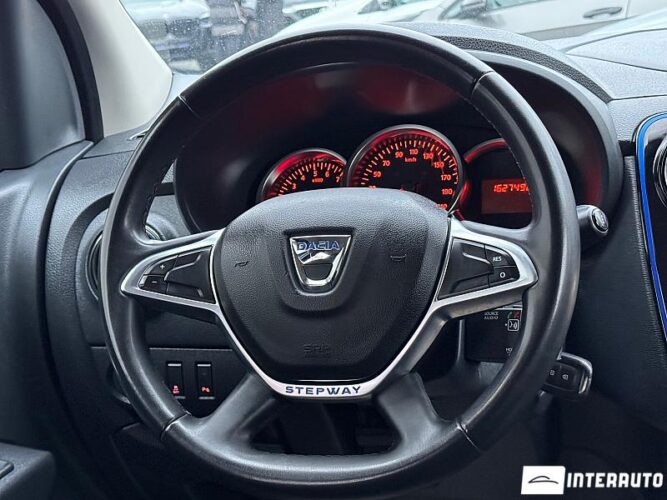 Dacia Lodgy Stepway 39 interauto-car