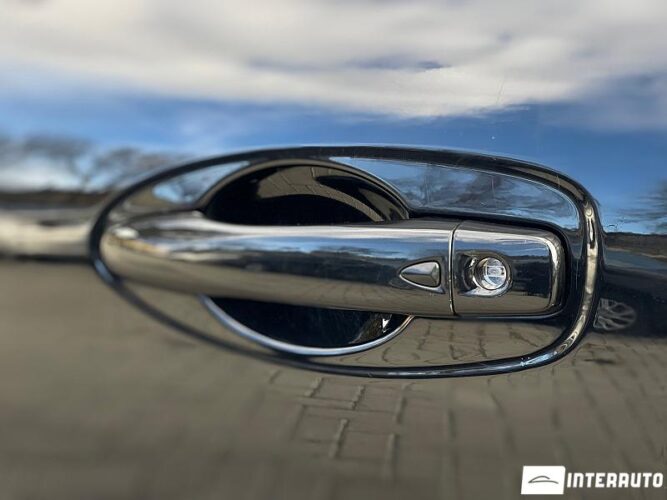 Renault Kadjar 33 interauto-car