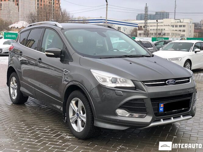 Ford Kuga 2014 doar la InterAuto
