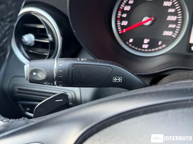 Mercedes C 180 46 interauto-car